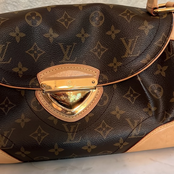 Louis Vuitton The Beverly MM in Monogram - Picture 6 of 16